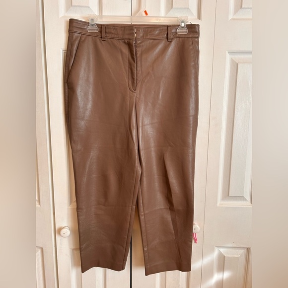Babaton cropped vegan leather pant - Picture 10 of 12